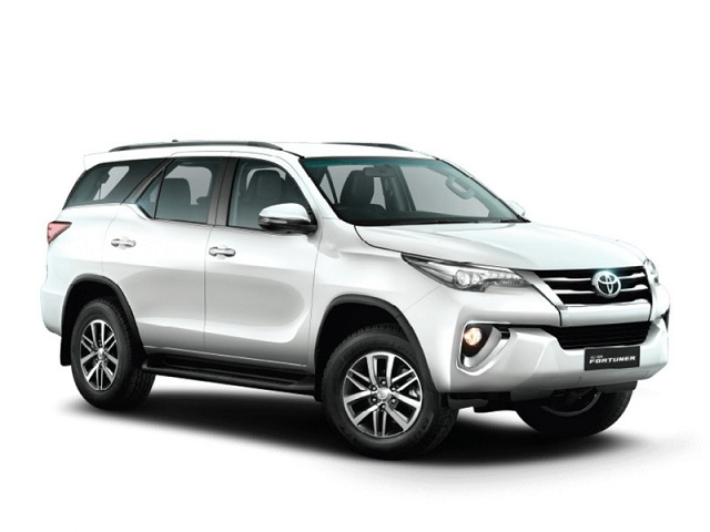 thue xe 7 cho di san bay noi bai 01