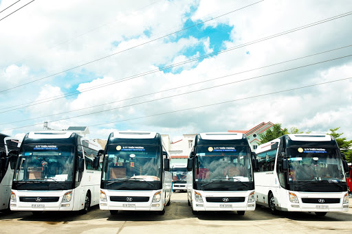 thue xe dua don cong nhan vien tai ha noi gia re