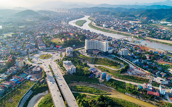 Taxi Chung® » Taxi Sân Bay Nội Bài Giá Rẻ ☎ 0966311331 41 Taxi Nội Bài - Lào Cai